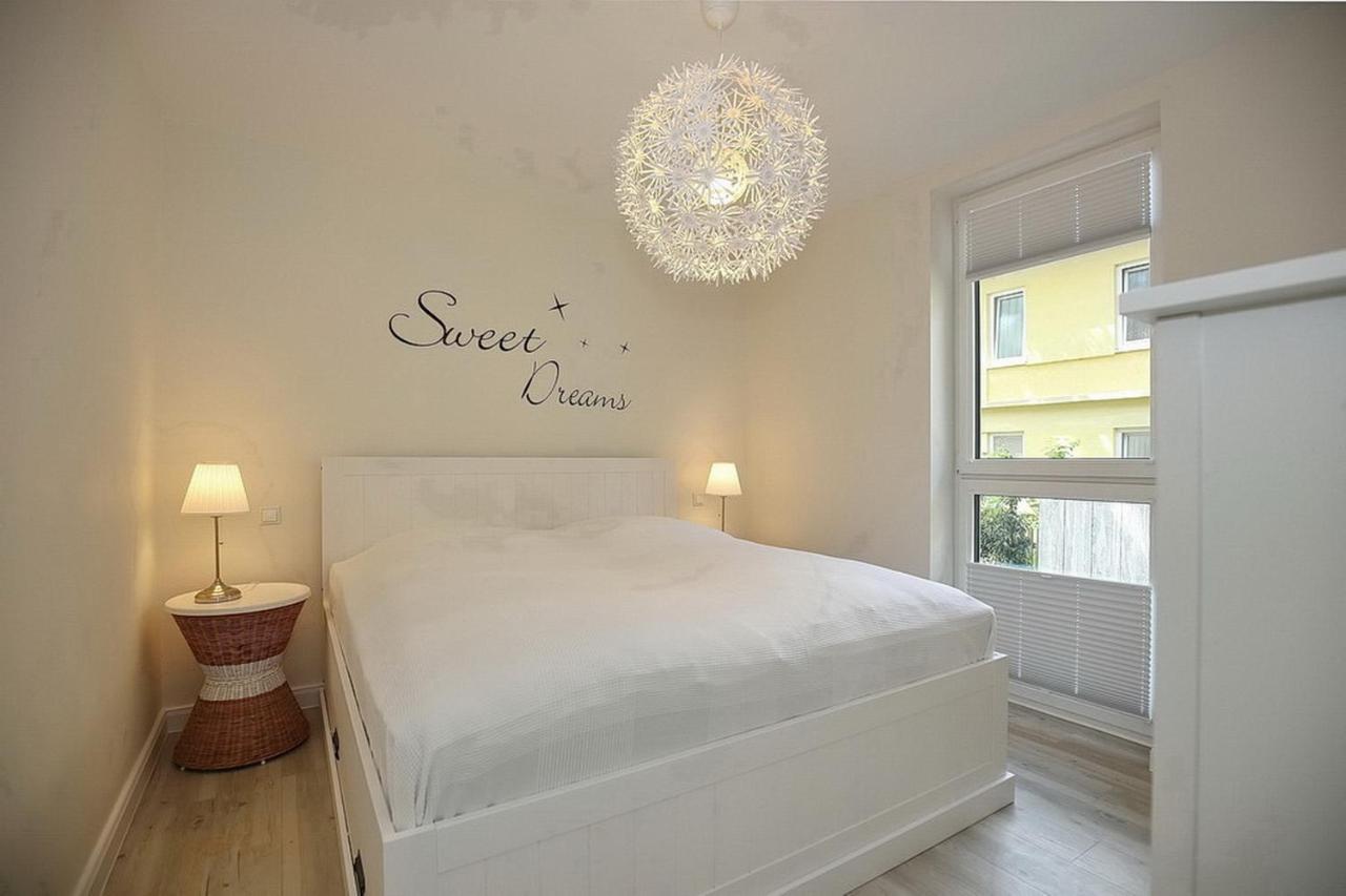 Strandvilla Scholle - Dorsch Wohnung 02 볼텐하겐 외부 사진