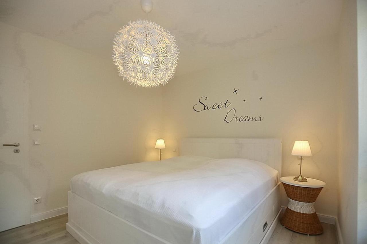 Strandvilla Scholle - Dorsch Wohnung 02 볼텐하겐 외부 사진